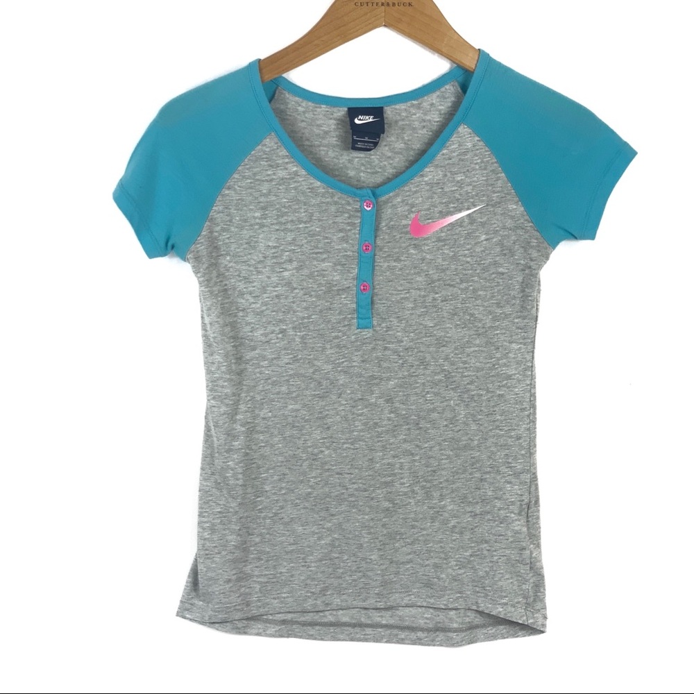 Nike short sleeve top